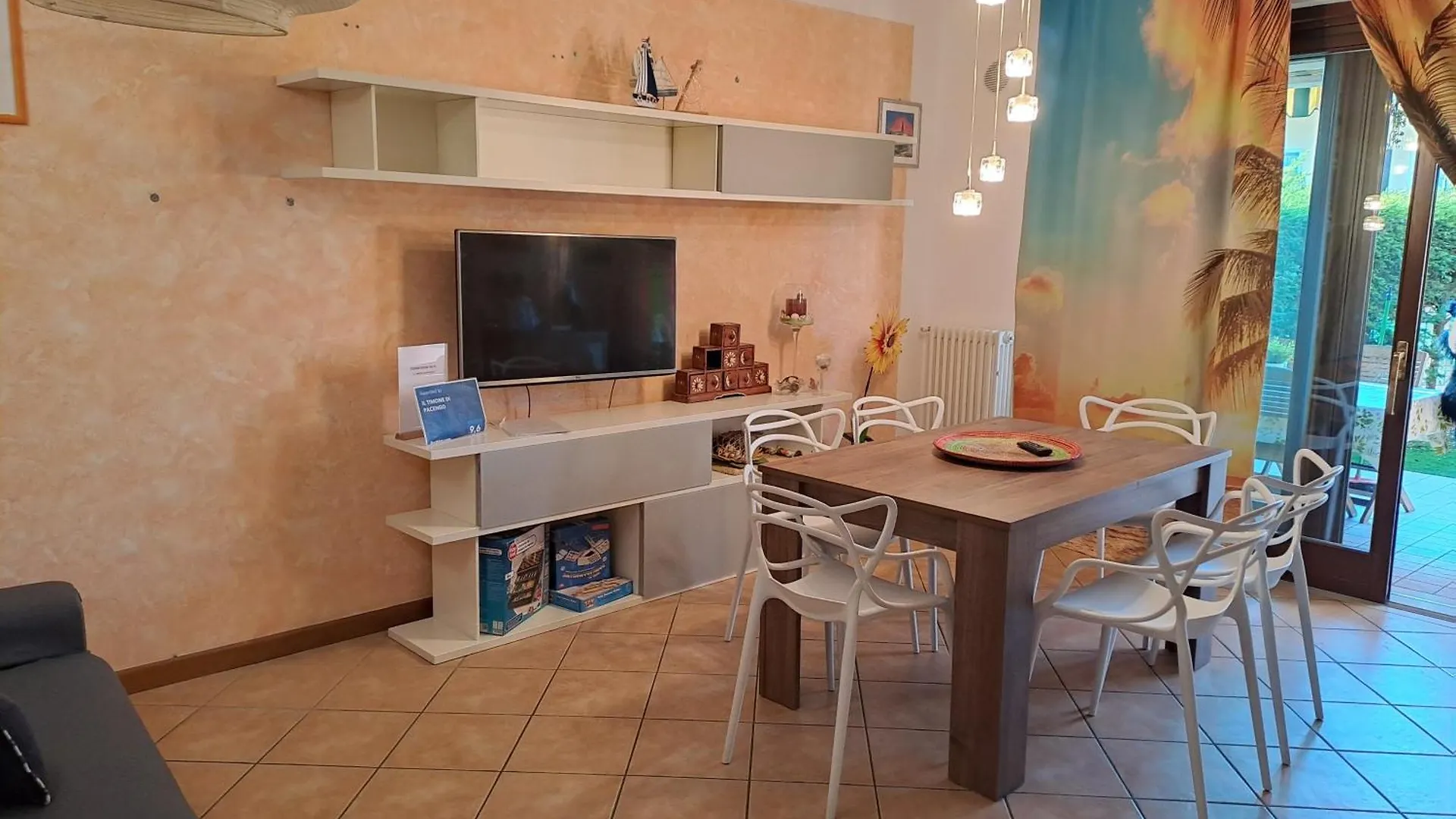 Pacengo Di Lazise Il Timone Di Pacengoヴィラ 0*, Pacengo Di Lazise